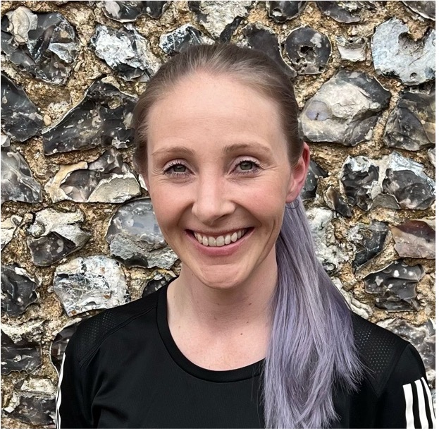 cirra Cirra Hatton, Massage Therapist